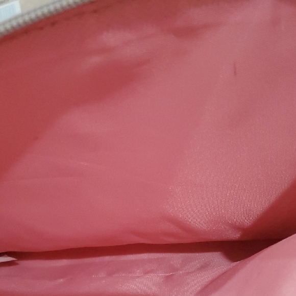 Avon Silver Cosmetic Bag - Picture 4 of 5